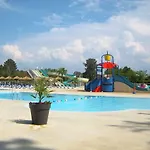 Kamp alanı Sevservices Aux Dunes De Contis *