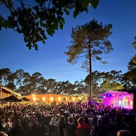 Camping Sevservices Aux Dunes De Contis *