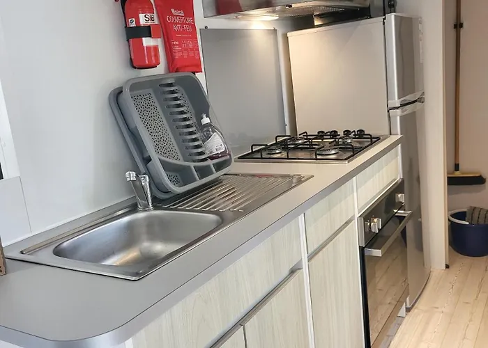 Sevservices Aux Dunes De Contis אתר קמפינג סן-ז'וליין-אן-בורן